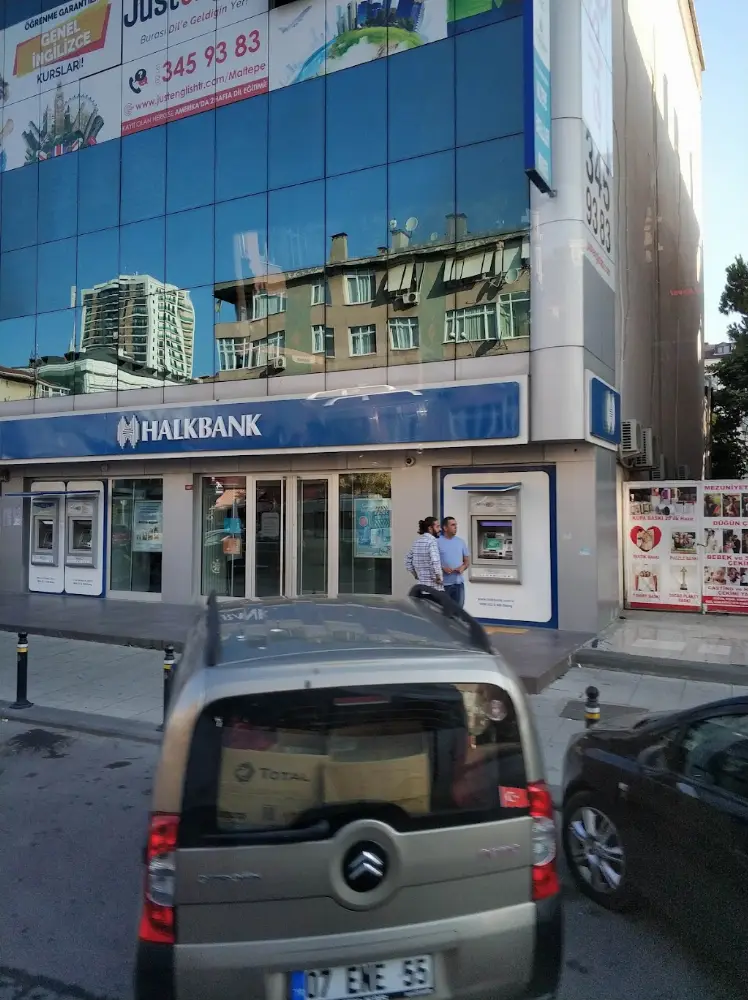 Halkbank Maltepe Şubesi — Bankalar, Maltepe · fotoğraf 4
