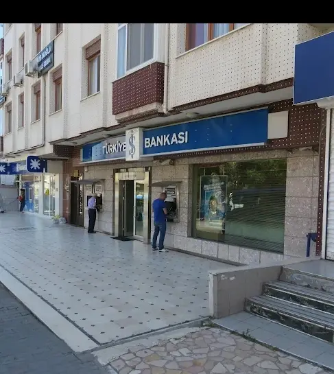 Türkiye İş Bankası Küçükyalı/İstanbul Şubesi — Bankalar, Maltepe · fotoğraf 3