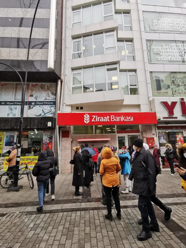 Ziraat Bankası Pendik/İstanbul Şubesi — Bankalar, Pendik · fotoğraf 4
