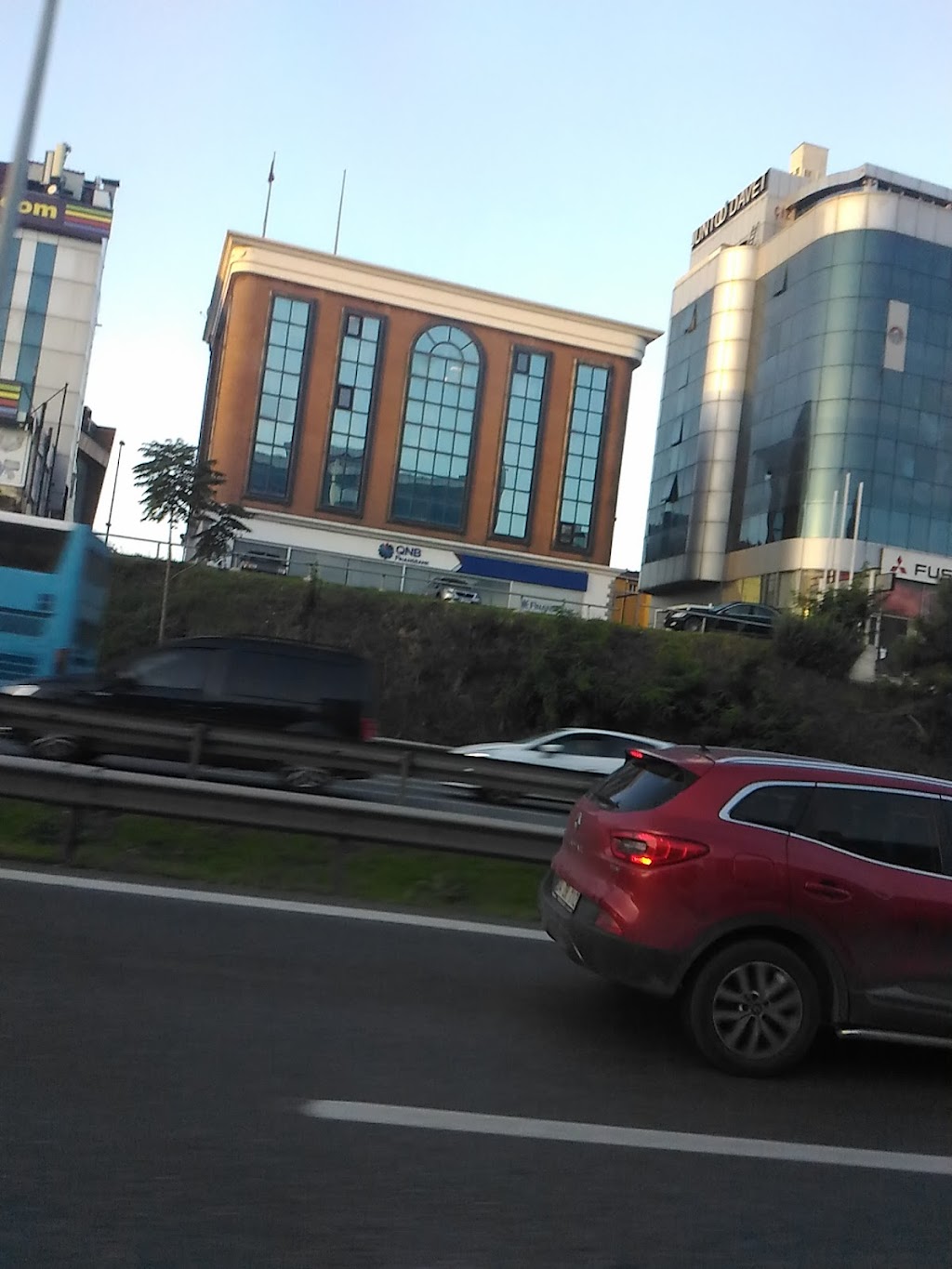 QNB Maltepe E5 Şubesi