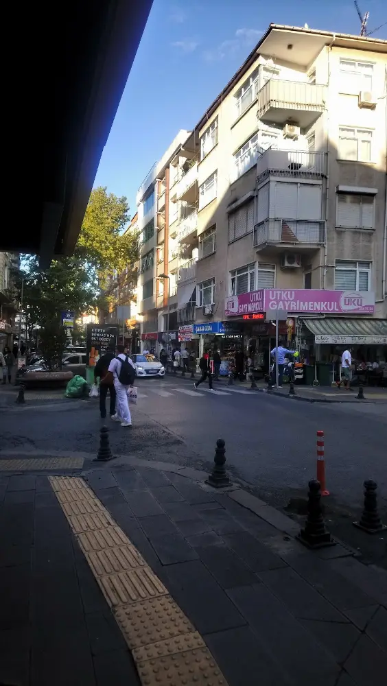 Yapı Kredi - Pendik Şubesi — Bankalar, Pendik · fotoğraf 3
