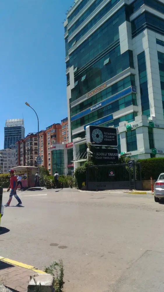 TEB Maltepe E-5 Şubesi — Bankalar, Maltepe · fotoğraf 2