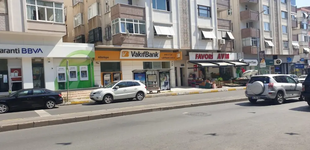 VakıfBank Küçükyalı Şubesi — Bankalar, Maltepe · fotoğraf 2