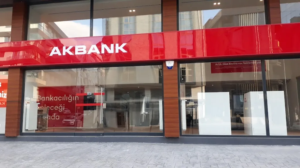 Akbank Cevizli/İst. Şubesi — Bankalar, Maltepe · fotoğraf 1