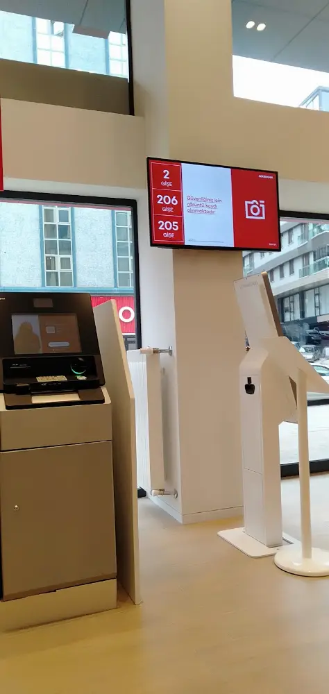 Akbank Cevizli/İst. Şubesi — Bankalar, Maltepe · fotoğraf 4