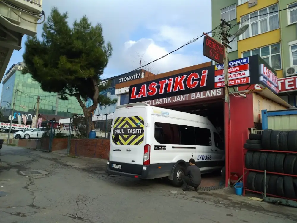 Garanti BBVA E-5 Pendik Şubesi — Bankalar, Pendik · fotoğraf 3