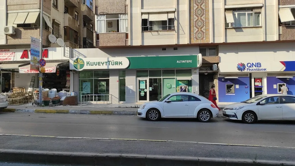 Kuveyt Türk Altıntepe Şubesi — Bankalar, Maltepe · fotoğraf 1