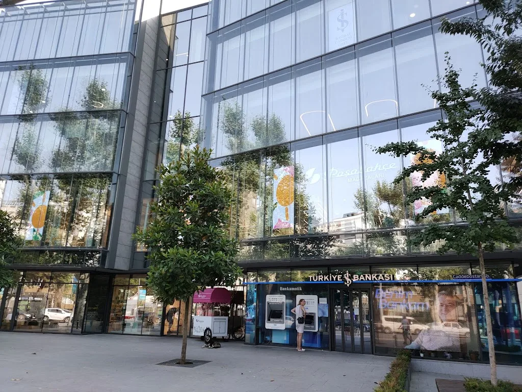 Bankasi — Bankalar, Maltepe · fotoğraf 1