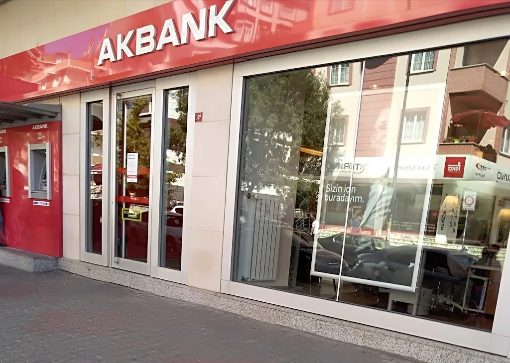 Akbank Güzelyalı Şubesi — Bankalar, Pendik · fotoğraf 1
