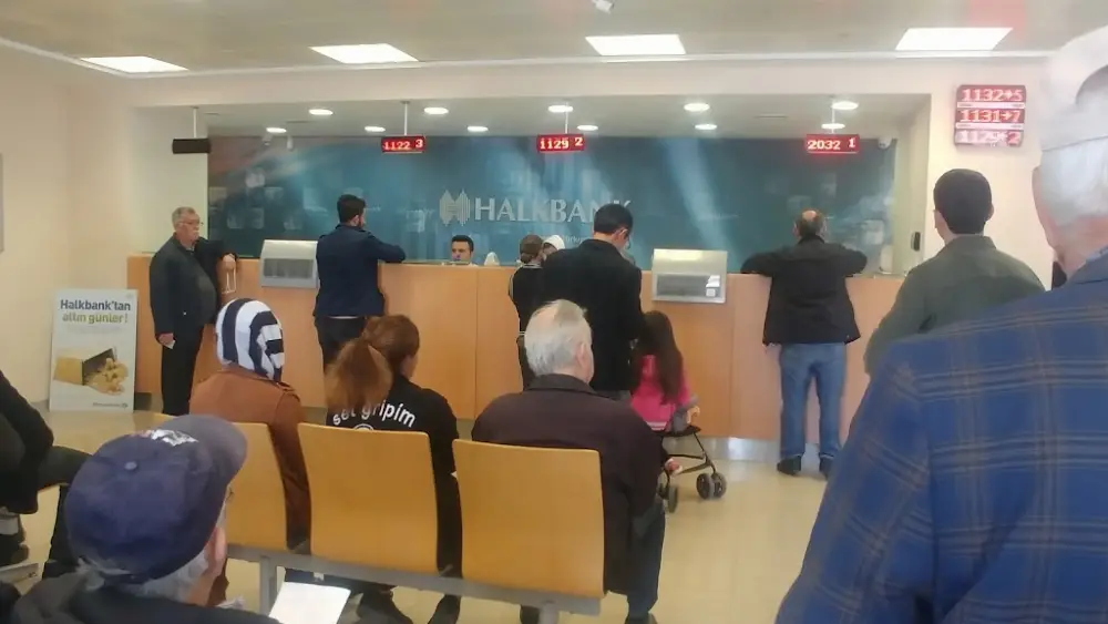 Halkbank Sancaktepe Şubesi — Bankalar, Sancaktepe · fotoğraf 2