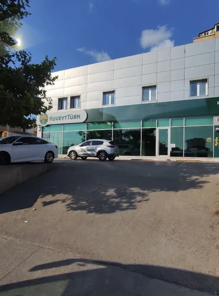Kuveyt Türk - Pendik E-5 — Bankalar, Pendik · fotoğraf 2