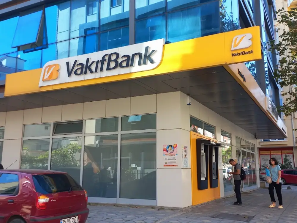 VakıfBank Yenidoğan Şubesi — Bankalar, Sancaktepe · fotoğraf 2