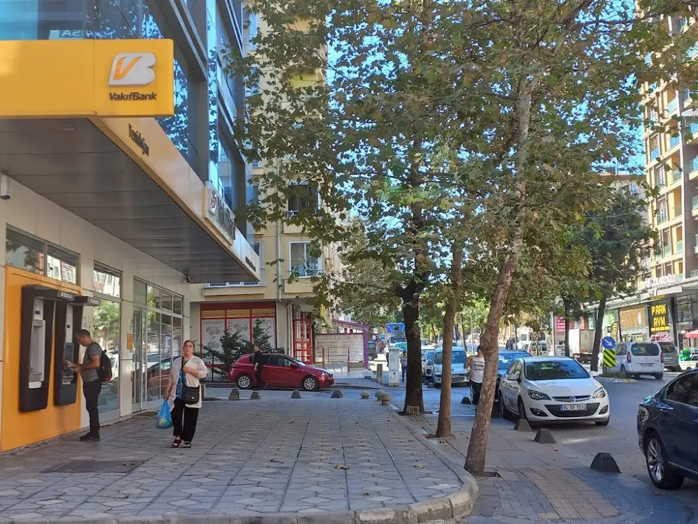 VakıfBank Yenidoğan Şubesi — Bankalar, Sancaktepe · fotoğraf 3