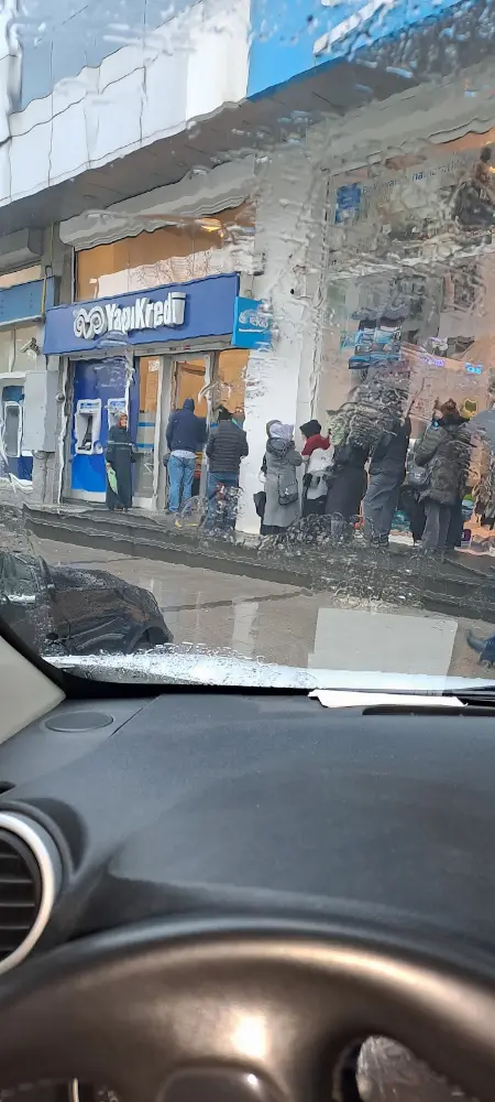 Yapı Kredi - Samandıra Şubesi — Bankalar, Sancaktepe · fotoğraf 3