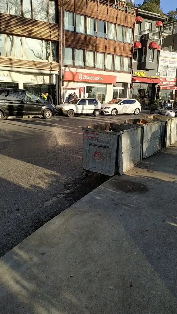Ziraat Bankası Tarabya/İstanbul Şubesi — Bankalar, Sarıyer · fotoğraf 3