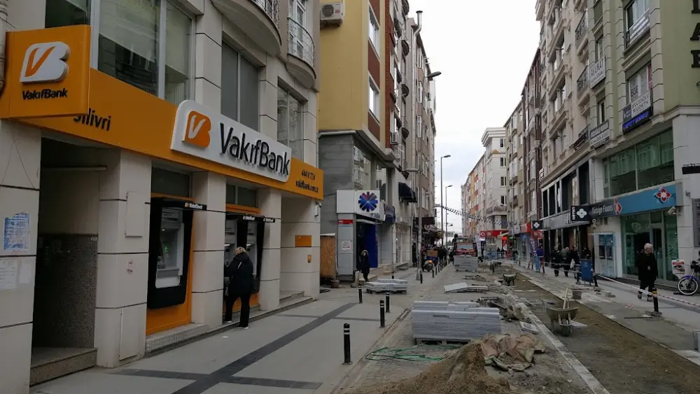 VakıfBank Silivri Şubesi — Bankalar, Silivri · fotoğraf 4