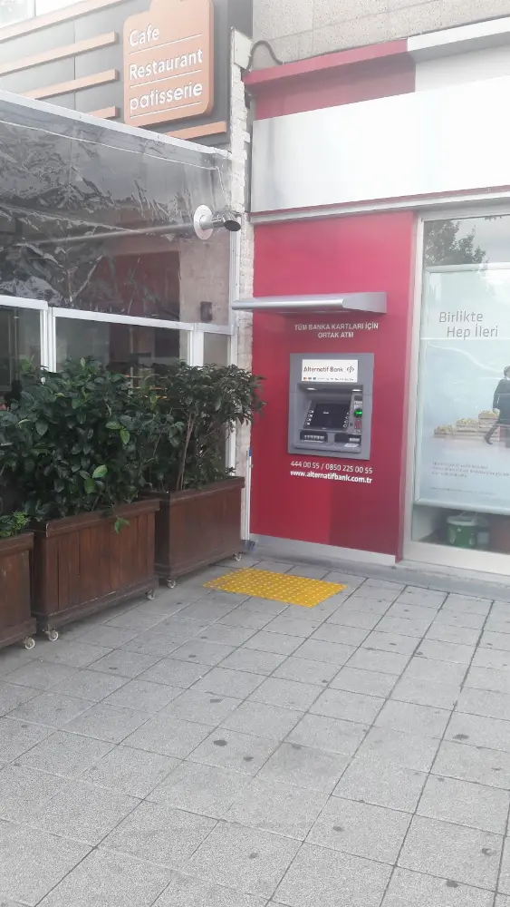 Alternatif Bank Vadistanbul Şubesi — Bankalar, Sarıyer · fotoğraf 2