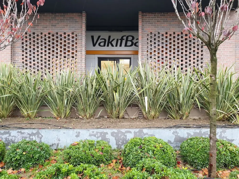 VakıfBank İstanbul Teknik Üniversitesi Bağlı Şubesi — Bankalar, Sarıyer · fotoğraf 4