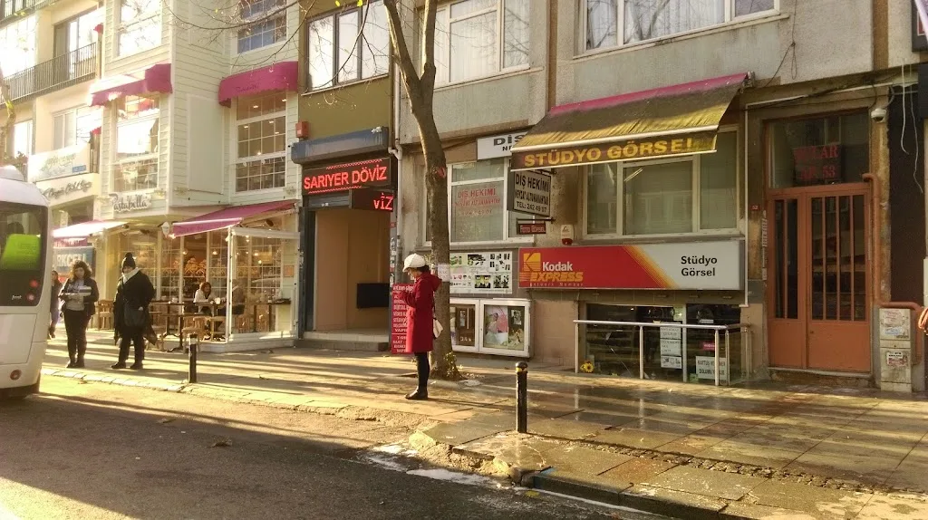 Sarıyer Döviz — Bankalar, Sarıyer · fotoğraf 1