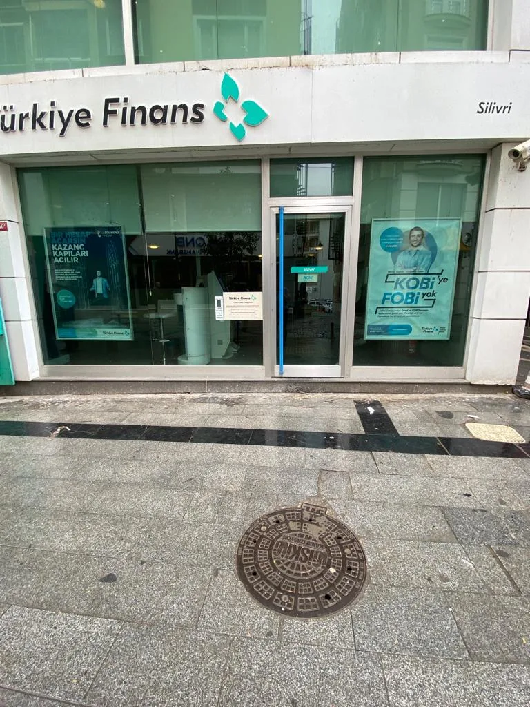 Türkiye Finans Silivri Şubesi — Bankalar, Silivri · fotoğraf 1