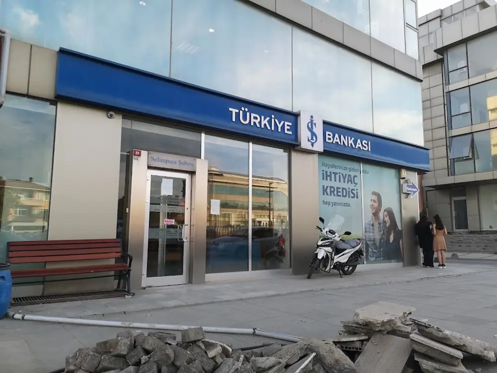 Türkiye İş Bankası Selimpaşa/İstanbul Şubesi — Bankalar, Silivri · fotoğraf 2