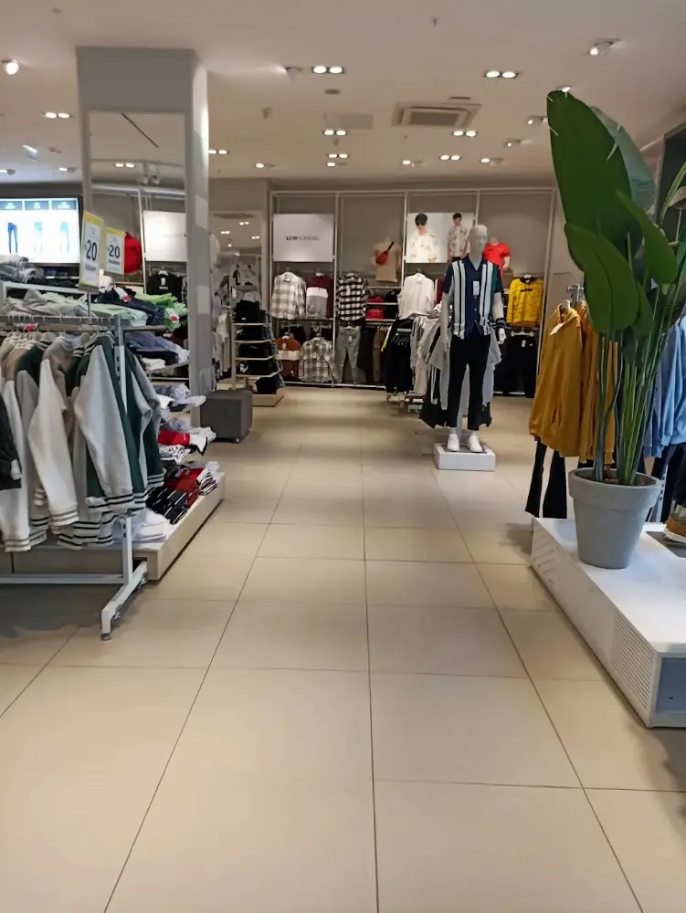 LC WAIKIKI — Kadın Giyim · fotoğraf 3