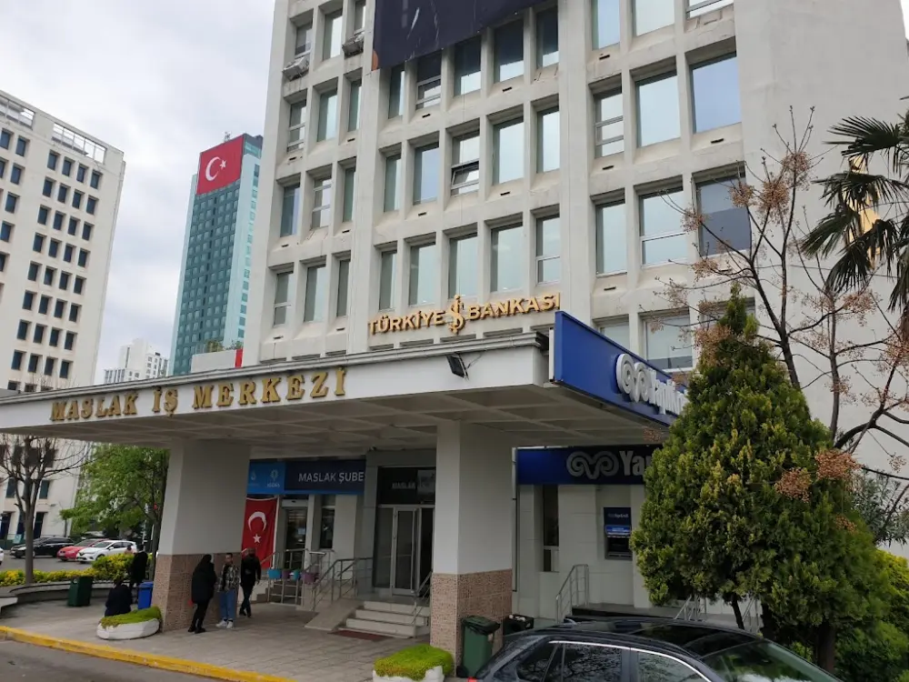 Yapı Kredi Bankası - Maslak Plazalar Şubesi — Bankalar, Sarıyer · fotoğraf 3