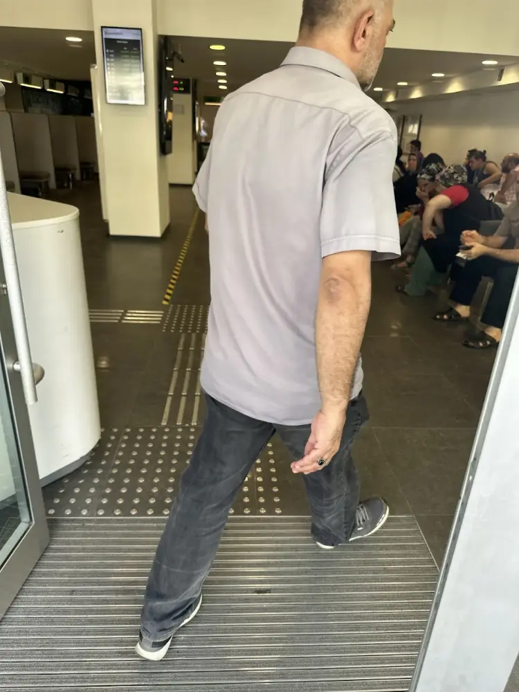 Garanti BBVA Sultanbeyli Çarşı Şubesi — Bankalar, Sultanbeyli · fotoğraf 3