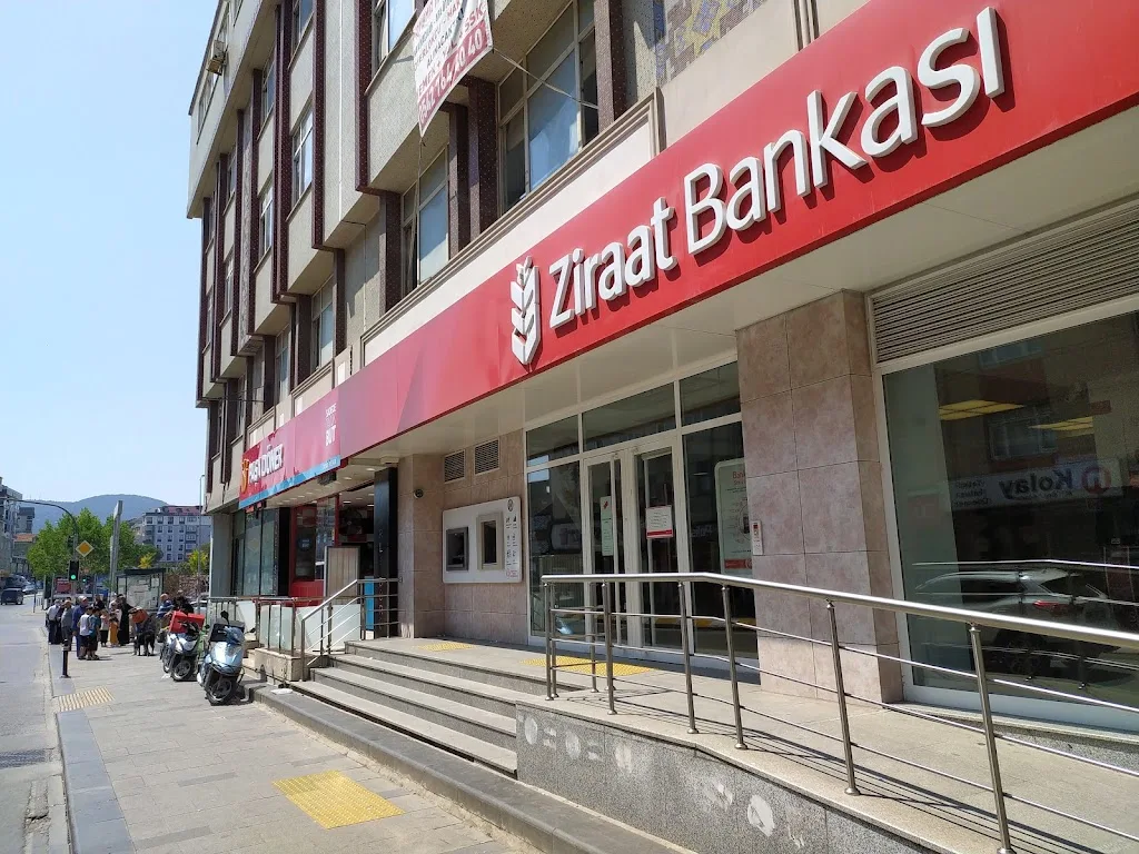 Ziraat Bankası Bosna Bulvarı/İstanbul Şubesi — Bankalar, Sultanbeyli · fotoğraf 1