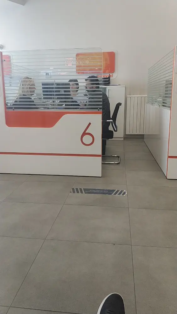 Halkbank Sultanbeyli Tem Şubesi — Bankalar, Sultanbeyli · fotoğraf 2