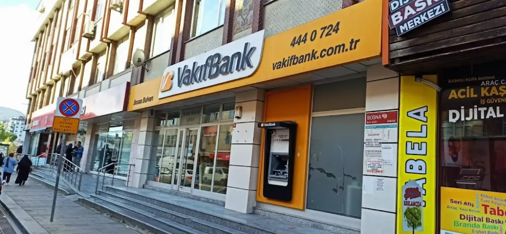 VakıfBank Sultanbeyli Bosna Bulvarı Şubesi — Bankalar, Sultanbeyli · fotoğraf 4