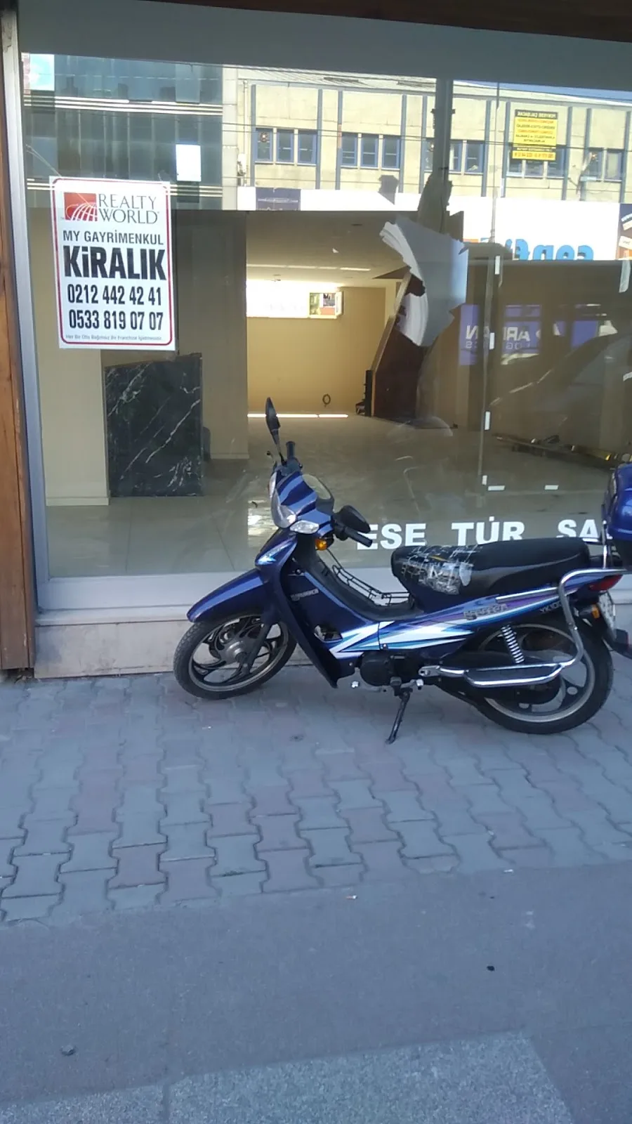 Kuveyt Türk Sultançiftliği Şubesi — Bankalar, Sultangazi · fotoğraf 1