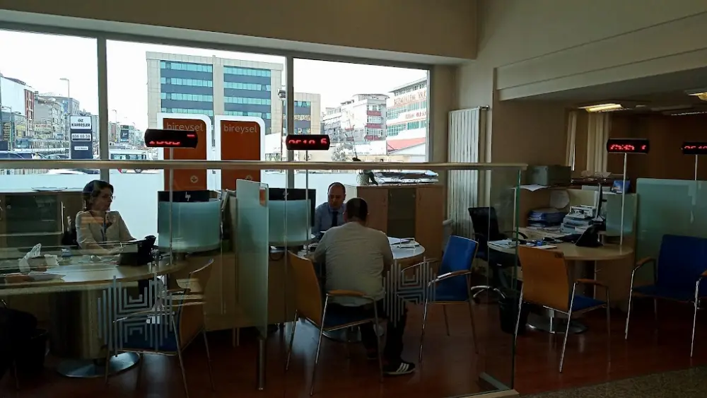 Halkbank Sultançiftliği Şubesi — Bankalar, Sultangazi · fotoğraf 2