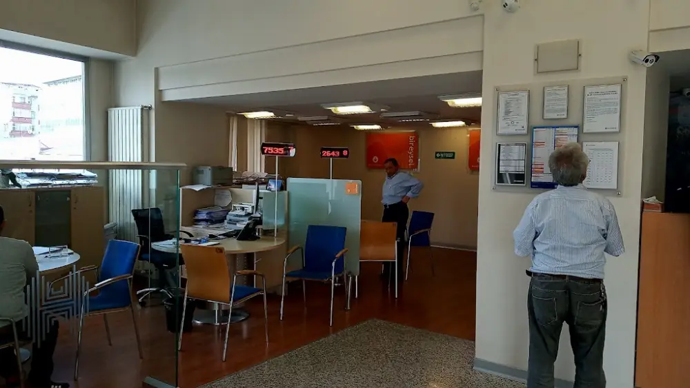 Halkbank Sultançiftliği Şubesi — Bankalar, Sultangazi · fotoğraf 3