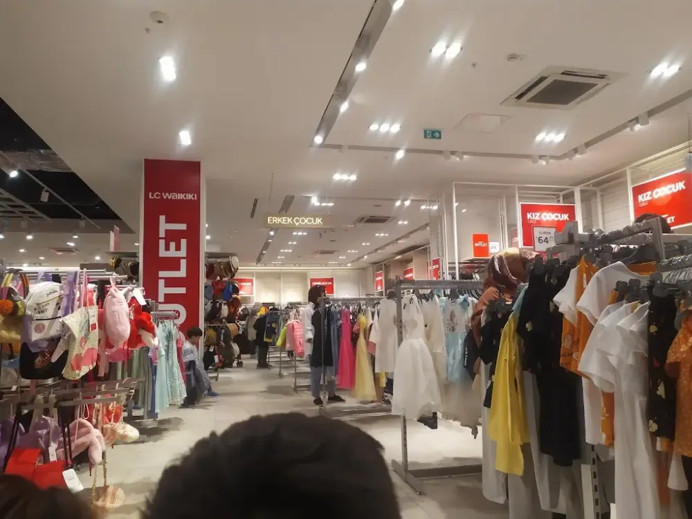 LC WAIKIKI — Kadın Giyim · fotoğraf 2
