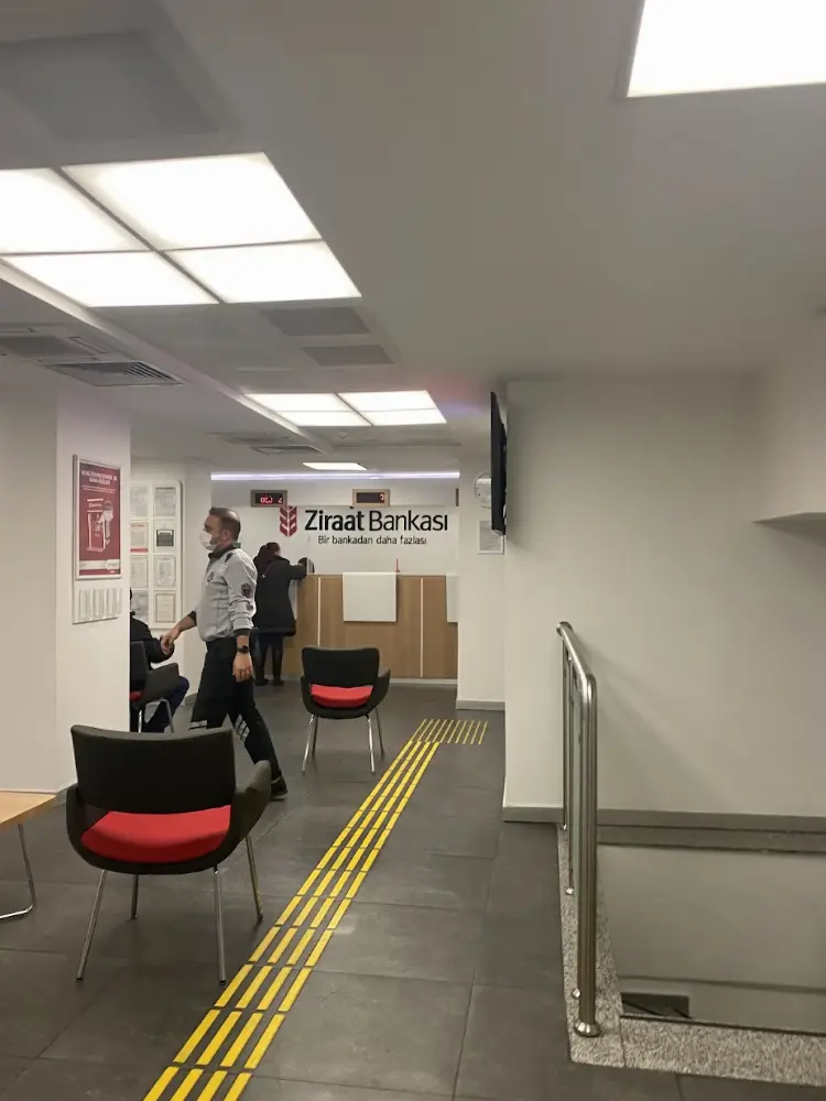 Ziraat Bankası Şişli/İstanbul Şubesi — Bankalar, Şişli · fotoğraf 2