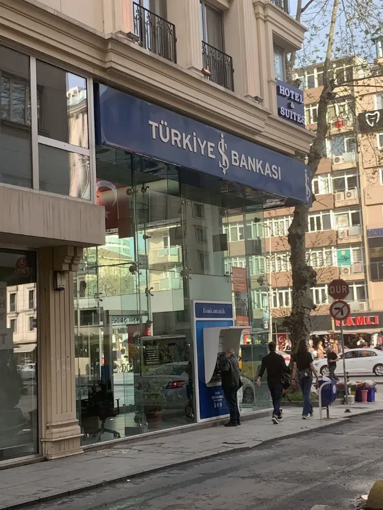 Türkiye İş Bankası Şişli/İstanbul Şubesi — Bankalar, Şişli · fotoğraf 2