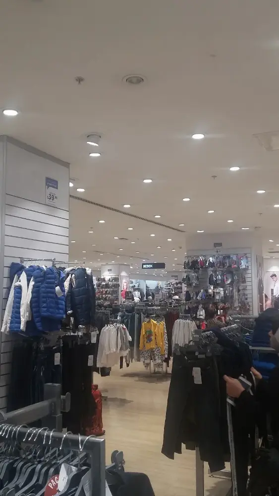LC WAIKIKI — Kadın Giyim · fotoğraf 3