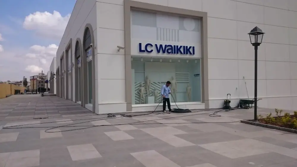 LC WAIKIKI — Kadın Giyim · fotoğraf 5