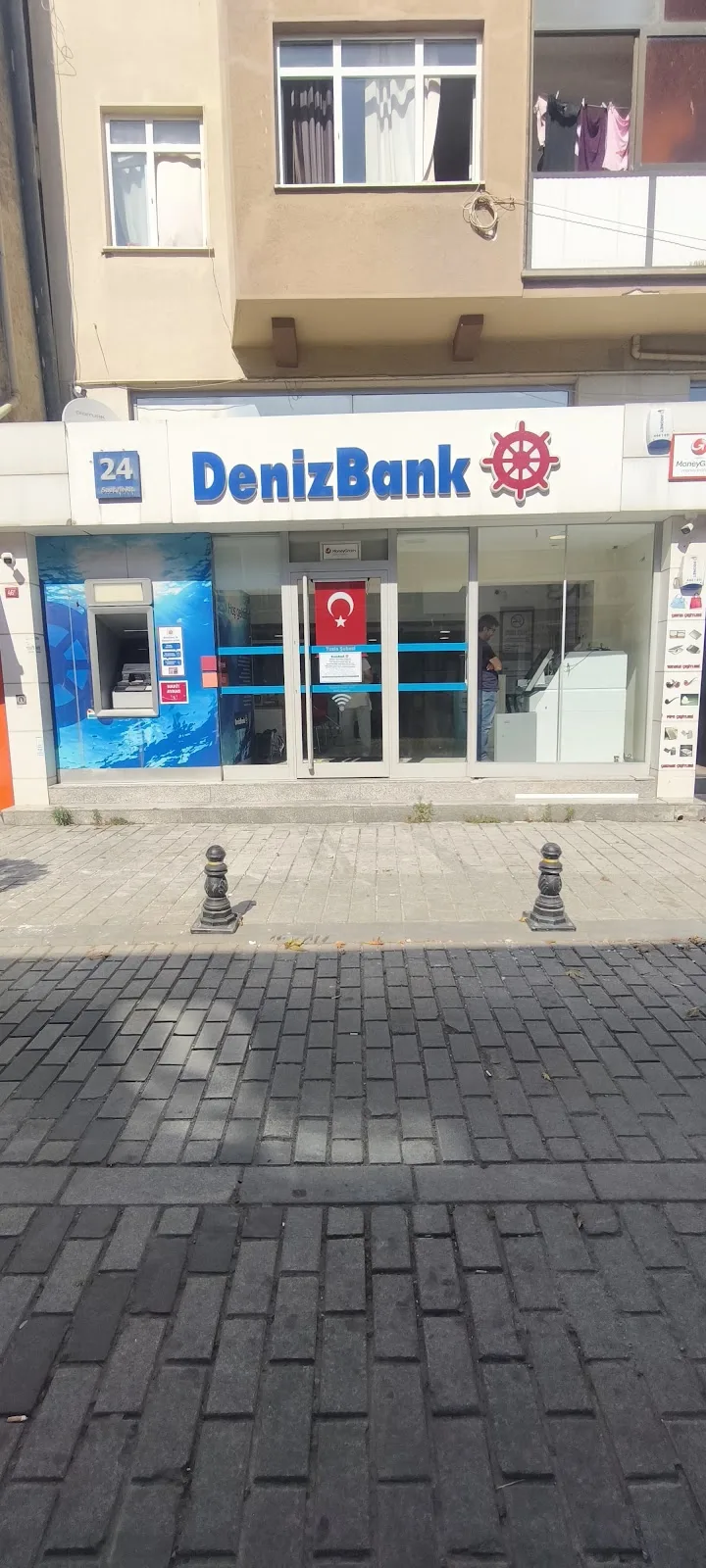 DenizBank Tuzla Şubesi — Bankalar, Tuzla · fotoğraf 1