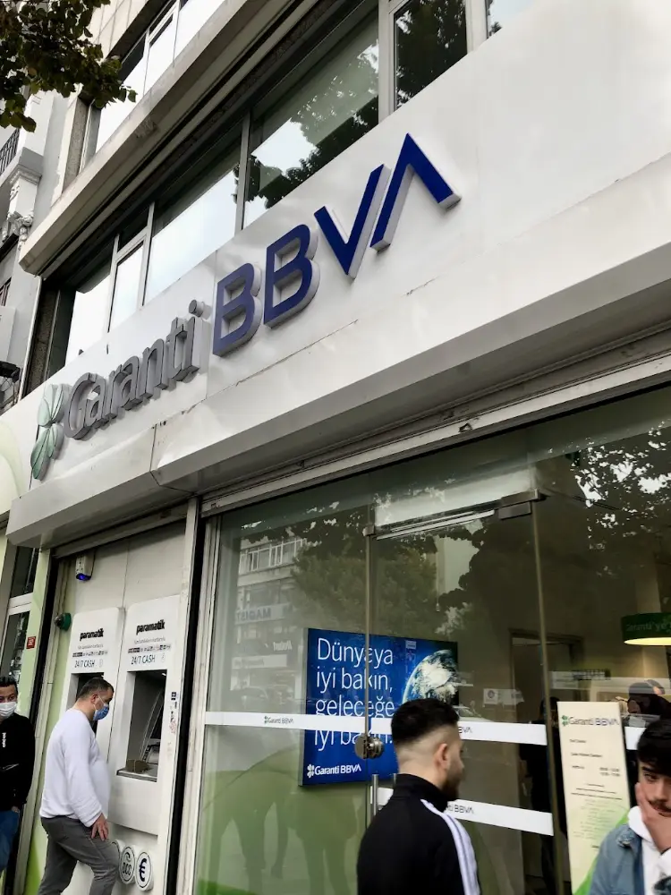 Garanti BBVA Şişli Şubesi — Bankalar, Şişli · fotoğraf 4