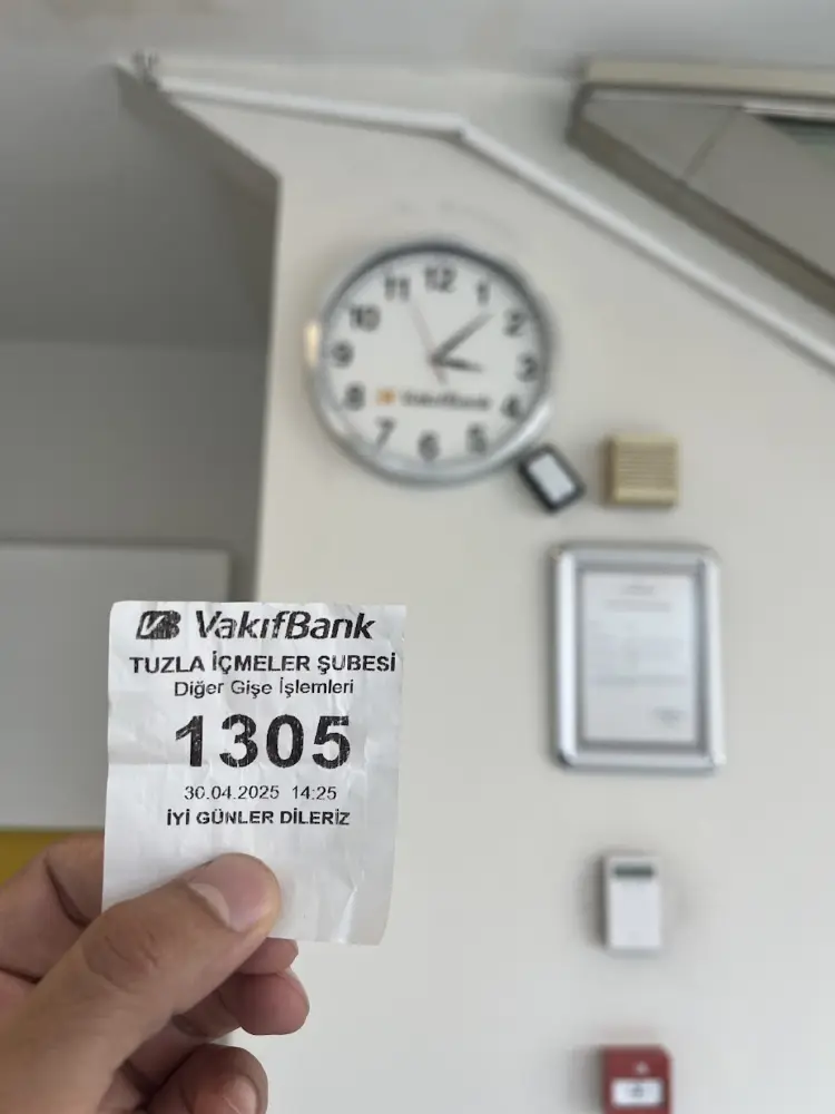 VakıfBank Tuzla İçmeler Şubesi — Bankalar, Tuzla · fotoğraf 4