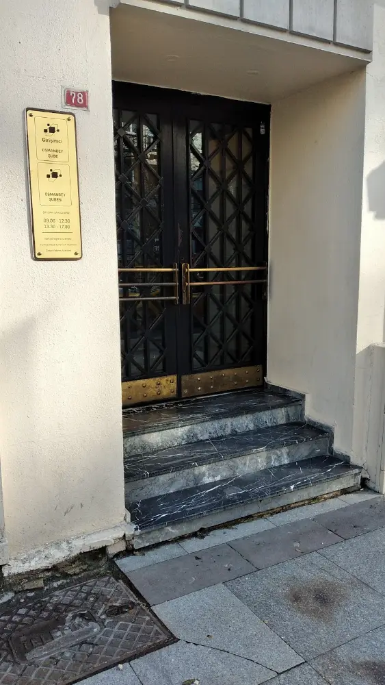 Ziraat Bankası Osmanbey/İstanbul Şubesi — Bankalar, Şişli · fotoğraf 4
