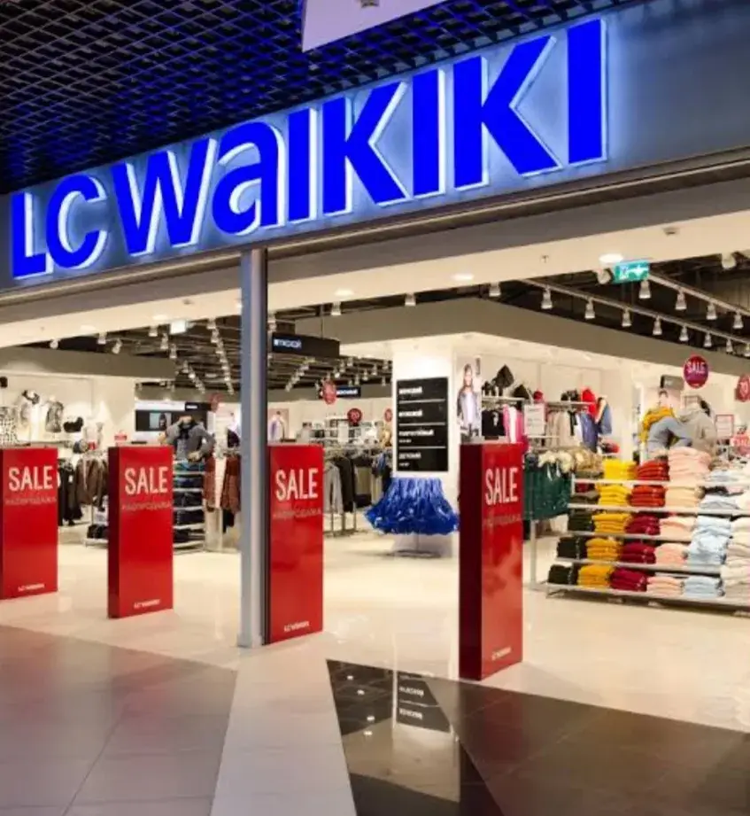 LC Waikiki Canik Lovelet Outlet Avm — Erkek Giyim, Canik · fotoğraf 3