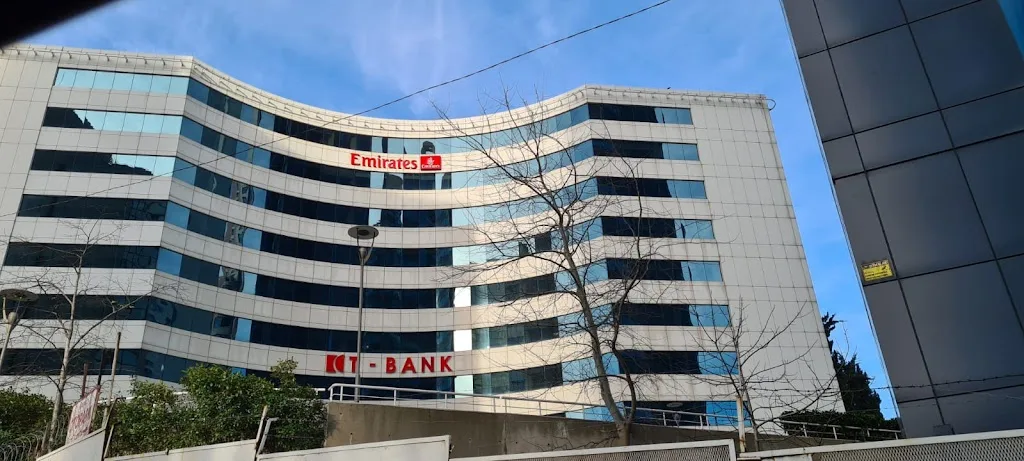 T-bank-merkez Şubesi — Bankalar, Şişli · fotoğraf 1