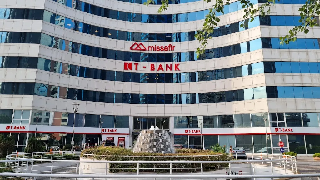 T-bank Genel Müdürlüğü — Bankalar, Şişli · fotoğraf 1
