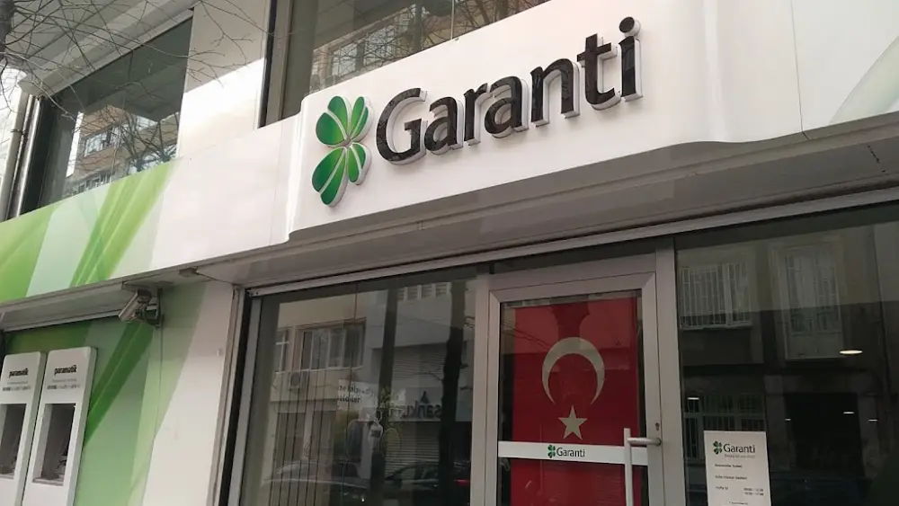 Garanti BBVA Sıracevizler Şubesi — Bankalar, Şişli · fotoğraf 2