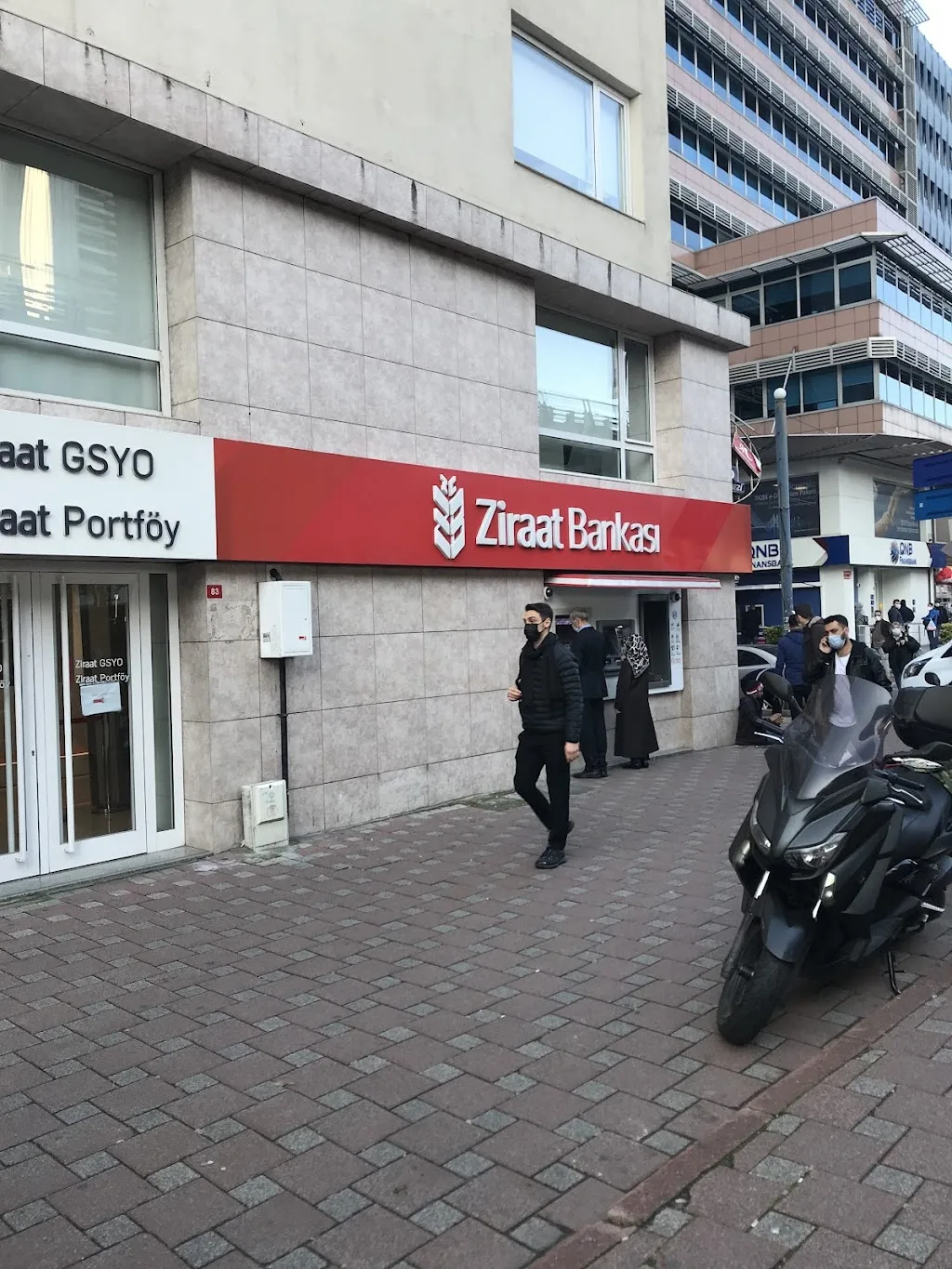 T.C. Ziraat Bankası İstanbul Mecidiyeköy Şubesi — Bankalar, Şişli · fotoğraf 1