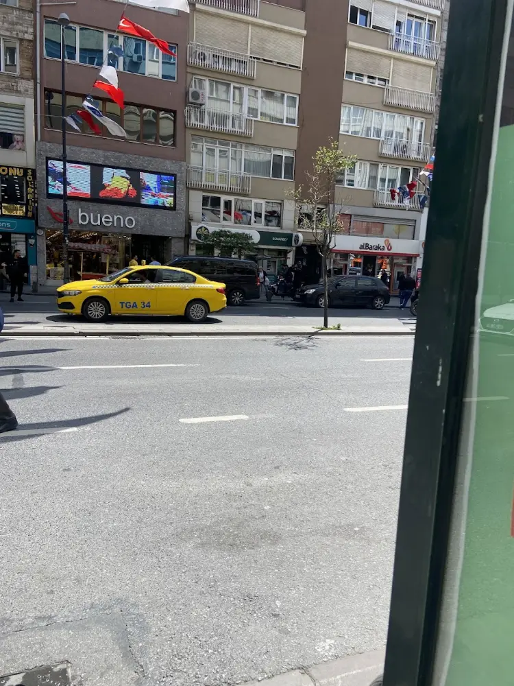 Kuveyt Türk Osmanbey Şubesi — Bankalar, Şişli · fotoğraf 3