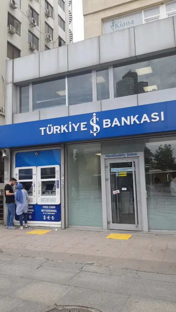 Türkiye İş Bankası Mecidiyeköy/İstanbul Şubesi — Bankalar, Şişli · fotoğraf 4